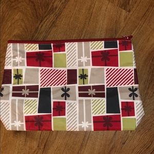 Thirty-One Thermal Zipper Pouch